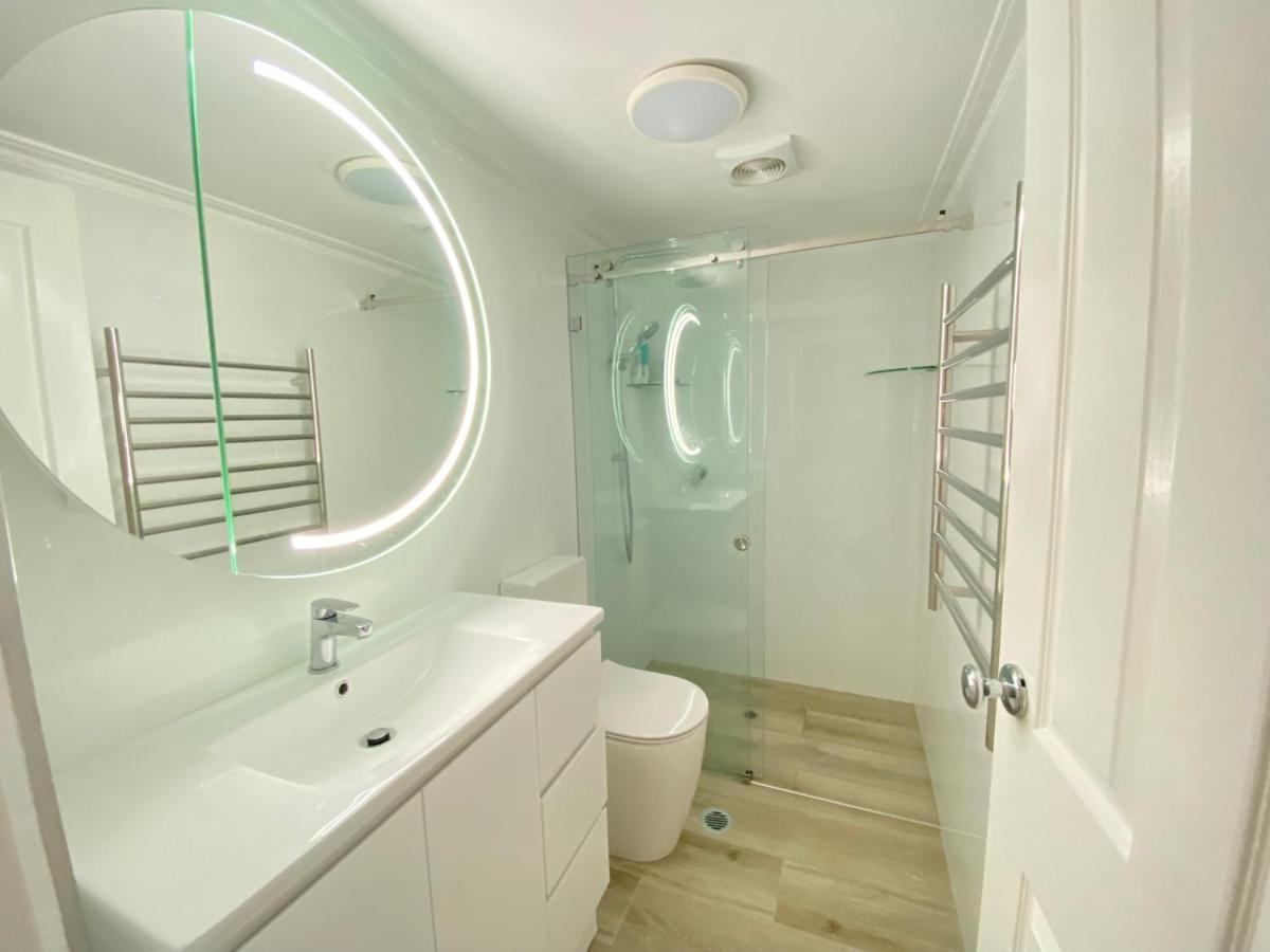 Luxury Manly Beachfront Appartamento *